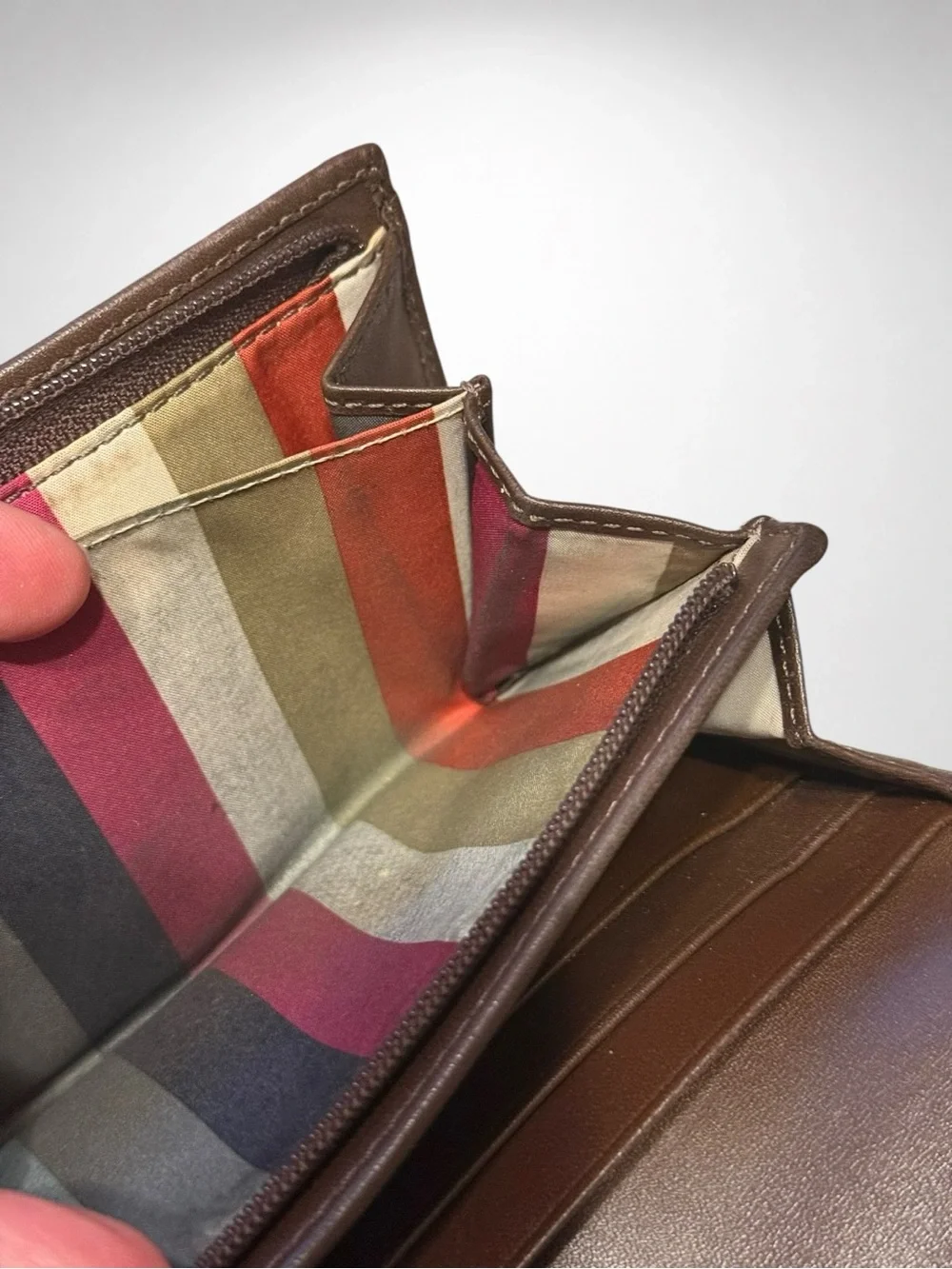 COACH Poppy Legacy Stripe Signature Bifold Wallet Khaki Brown Jacquard